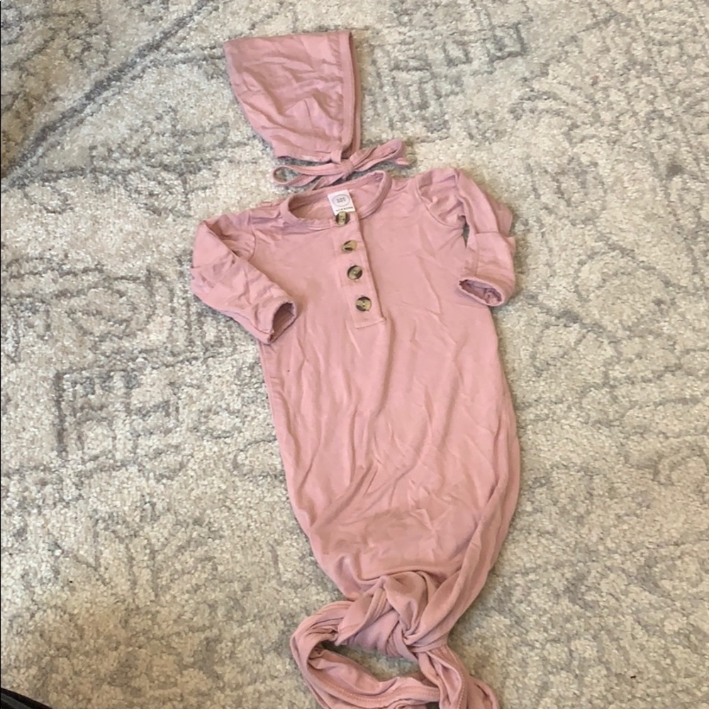 Lou Lou & Company Knotted Gown and Bonnet